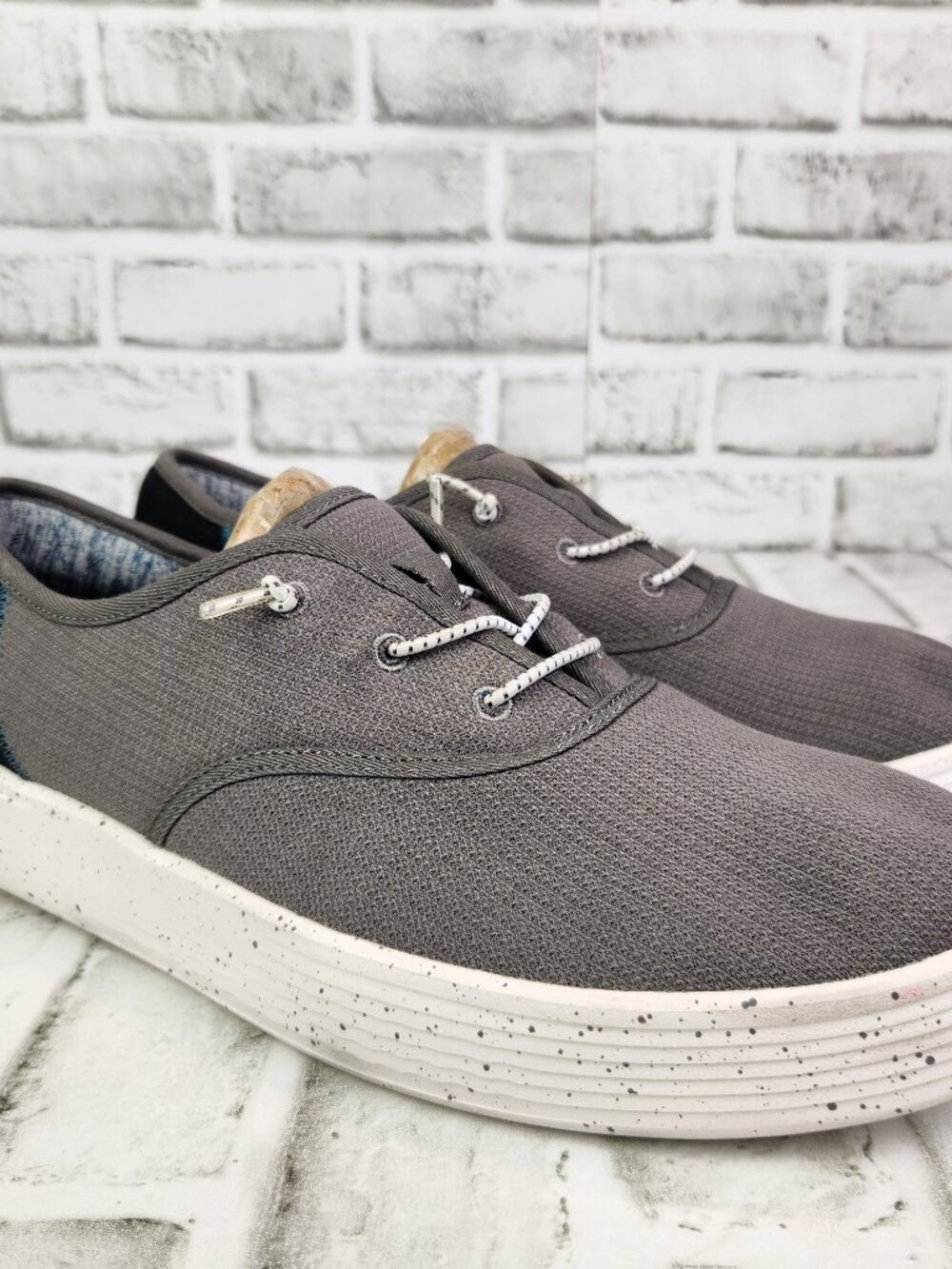 Hey Dude Conway Sport Men's Sz 11 Charcoal Grey Mesh Lightweight Slip-On Shoe